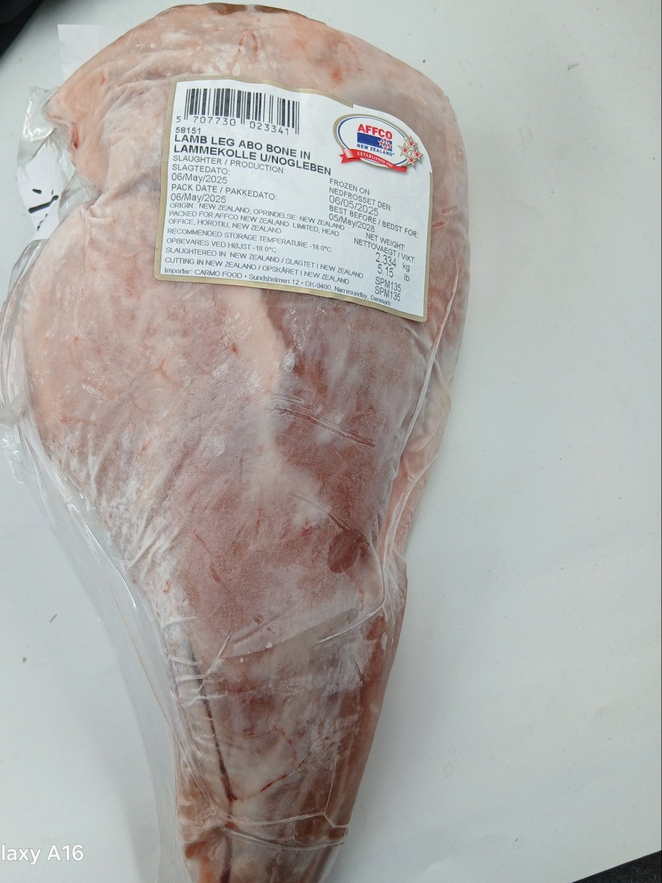 Lammekølle m/ben, uden nøgleben,  fra New Zealand ca. 2 kg (FROSSET)